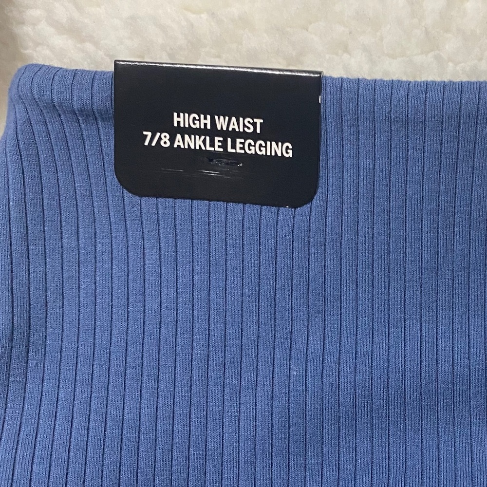 PINK VICTORIA SECRET YOGA LEGGINGS - Picture 10 of 14